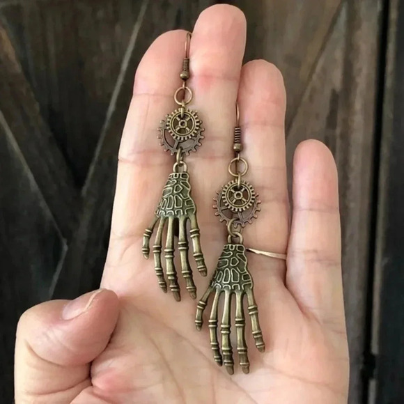 Steampunk Cosplay Gear Goth Skeleton Skeletal Hands Bronze Earrings Handmade NWT - Picture 1 of 3
